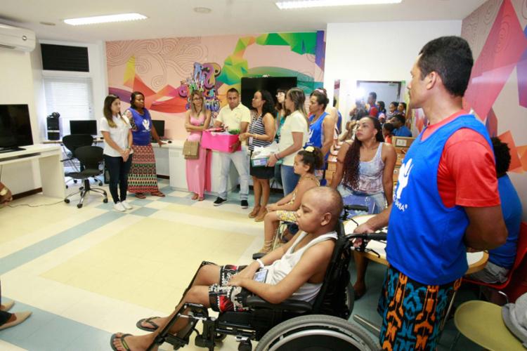 Entrega do material contou com uma programação que inclui ações recreativas - Foto: Luciano da Matta | Ag. A TARDE