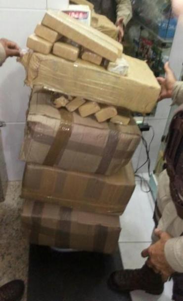 Droga foi encontrada dentro de caixas - Foto: Divulgação | Polícia Militar