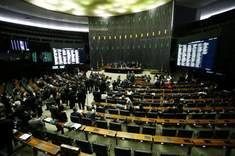 A expectativa é que o texto entre em votação ainda hoje