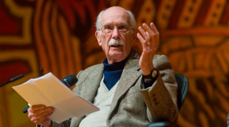 Crítico literário Antonio Candido morre aos 98 em São Paulo