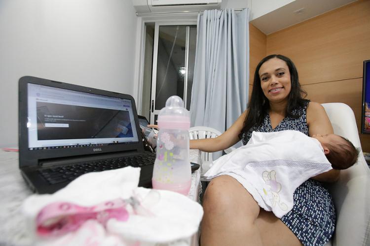 Ângela conta que passou por seleções em que foi questionada se tinha interesse em ter filhos - Foto: Mila Cordeiro l Ag. A TARDE