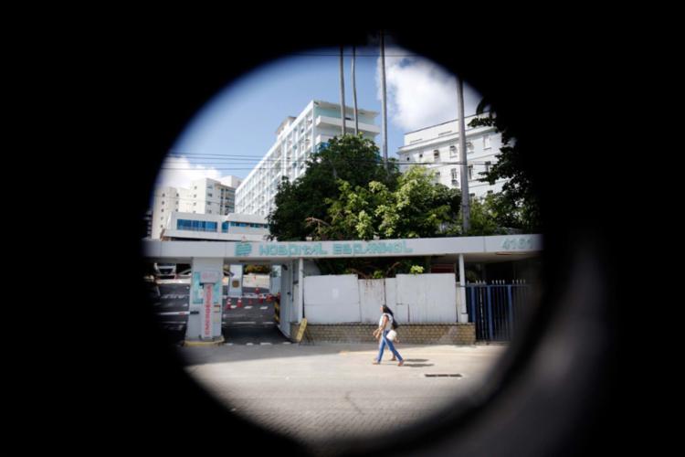 O Hospital Espanhol encerrou as atividades em 2014 - Foto: Raul Spinassé | Ag. A TARDE | 21.06.2017