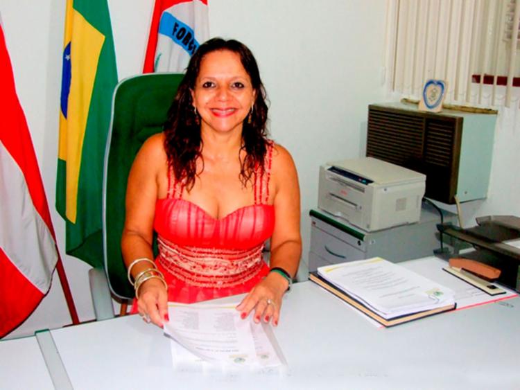 Resultado de imagem para JUSTIÇA BLOQUEIA R$ 1,7 MI DE EX-PREFEITA E MAIS 3 POR SUPERFATURAMENTO DE 951%