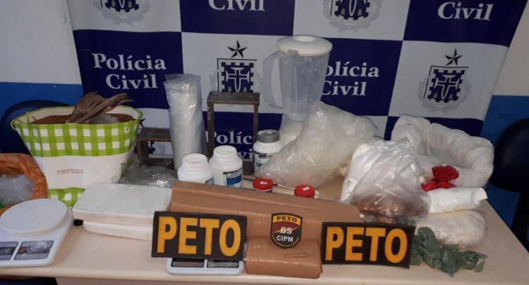 A droga apreendida foi levada para a delegacia do município - Foto: Divulgação | SSP-BA