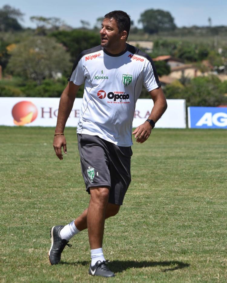Washington vai estrear como técnico 7 anos após seu adeus aos gramados - Foto: Luciana Flores | Vitória da Conquista | Divulgação Washington vai estrear como técnico 7 anos após seu adeus aos gramados - Foto: Luciana Flores | Vitória da Conquista | Divulgação
