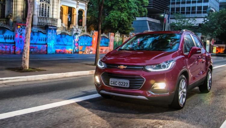 Reestilização do Tracker alinhou modelo ao visual mundial da marca - Foto: Chevrolet | Divulgação