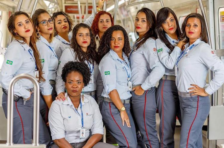 Protagonistas da exposição são as próprias funcionárias do sistema ferroviário - Foto: Divulgação | CCR Metrô Bahia Protagonistas da exposição são as próprias funcionárias do sistema ferroviário - Foto: Divulgação | CCR Metrô Bahia
