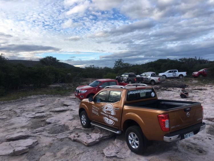 Toca da Figura e Lagoa da Velha são primeiros destinos da Expedição Nissan Bahia