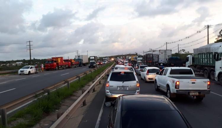BA-535 Ã© alvo da mobilizaÃ§Ã£o dos caminhoneiros desde o inÃ­cio da greve - Foto: DivulgaÃ§Ã£o | Bahia Norte