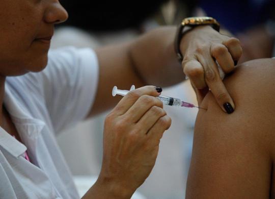 Imunização contra gripe ainda falta atingir 21% do público-alvo na Bahia | Luciano Carcará l Ag. A TARDE