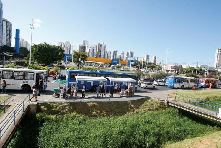   Pedestrians will not be able to use the bridges on the Camurujipe Cbad, which will be isolated with avoidance lanes 