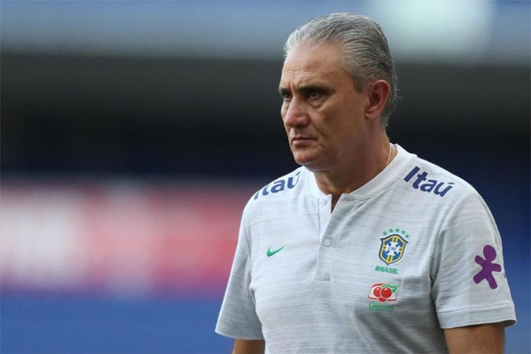 Técnico voltou a convocar 13 nomes da seleção que estiveram presentes no Mundial - Foto: Lucas Figueiredo l CBF Técnico voltou a convocar 13 nomes da seleção que estiveram presentes no Mundial - Foto: Lucas Figueiredo l CBF