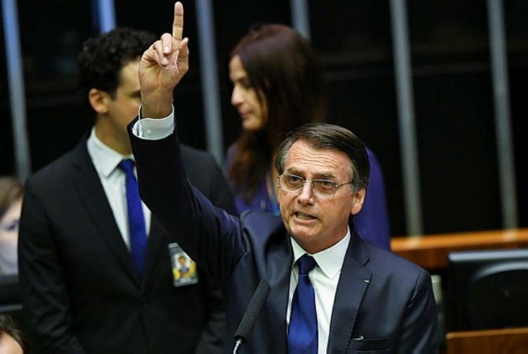 Bolsonaro diz que vai ‘lutar para aprovar reformas essenciais’