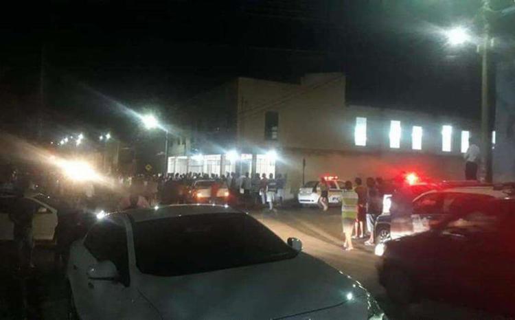 Homem invadiu a Igreja Batista da cidade, onde ocorria uma reunião particular - Foto: Reprodução | WhatsApp Homem invadiu a Igreja Batista da cidade, onde ocorria uma reunião particular - Foto: Reprodução | WhatsApp
