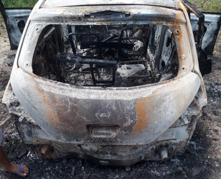 Jony foi trancado dentro do prprio carro