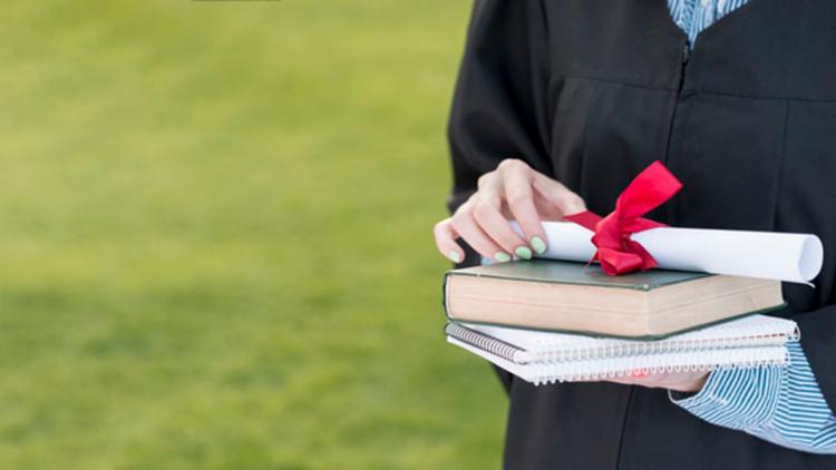 O preso que tem graduação completa em nível superior cumpre pena separado dos presos comuns - Foto: Divulgação | Freepik O preso que tem graduação completa em nível superior cumpre pena separado dos presos comuns - Foto: Divulgação | Freepik