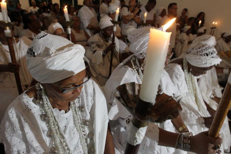 O tradicional evento, mantido sob o manto da fÃ© e da luta de mulheres negras pela libertaÃ§Ã£o dos seus irmÃ£os escravos, prossegue atÃ© sÃ¡bado (17).