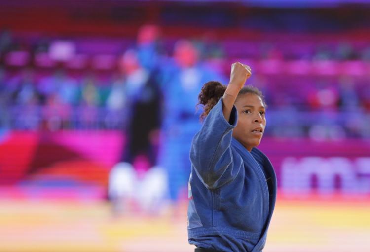Rafaela Silva é ouro e judô brasileiro leva mais duas medalhas no Pan