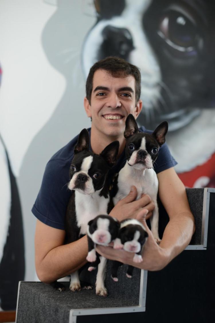 Ricardo abriu uma empresa de alimentação natural após sentir necessidade do seu pet