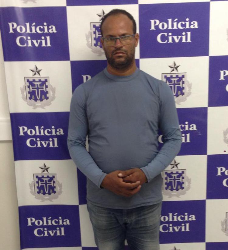 Adailson está custodiado na unidade policial, e segue à disposição da justiça - Foto: Divulgação | PolÃcia Civil