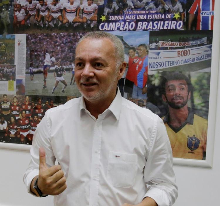 Atualmente, Bobô desempenha a função de Deputado Estadual - Foto: Luciano da Matta | Ag. A TARDE Atualmente, Bobô desempenha a função de Deputado Estadual - Foto: Luciano da Matta | Ag. A TARDE