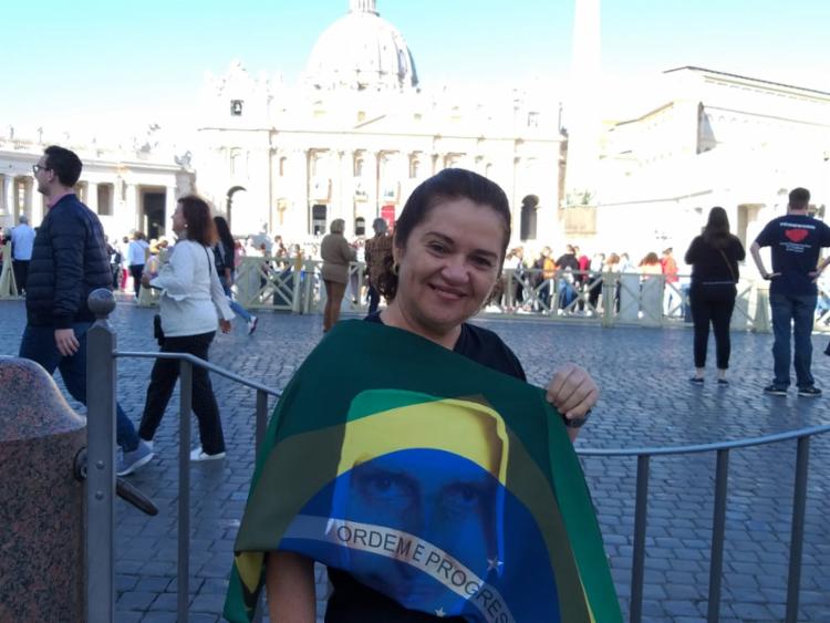 Marília Sentges, chefe de hemoterapia da Osid, é uma das brasileiras em Roma - Foto: Cleidiana Ramos | Ag. A TARDE Marília Sentges, chefe de hemoterapia da Osid, é uma das brasileiras em Roma - Foto: Cleidiana Ramos | Ag. A TARDE