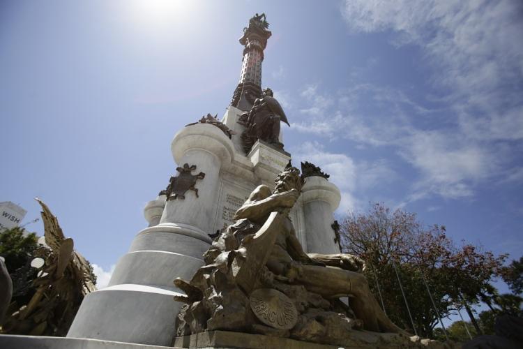 No restauro do monumento ao Dois de Julho, no Campo Grande, foram repostos 250 quilos de bronze