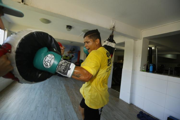 Pugilista baiana defende título mundial de boxe neste sábado
