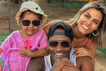 "Minha sogra quase tem um infarto", afirma Tássia Brasil, após boatos de morte do vocalista da banda O Troco | Reprodução | Instagram