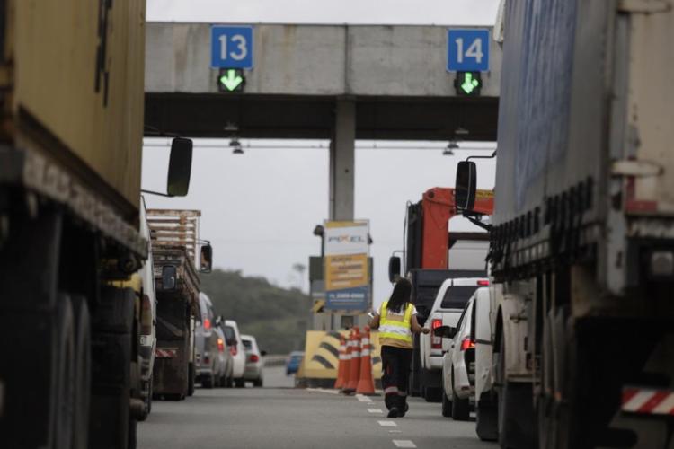 Principais causas de acidentes por imprudência do motorista são excesso de velocidade, dirigir sob efeito de álcool ou drogas e a falta de atenção | Foto: Raul Spinassé | Ag A TARDE - Foto: Raul Spinassé | Ag A TARDE Principais causas de acidentes por imprudência do motorista são excesso de velocidade, dirigir sob efeito de álcool ou drogas e a falta de atenção | Foto: Raul Spinassé | Ag A TARDE - Foto: Raul Spinassé | Ag A TARDE