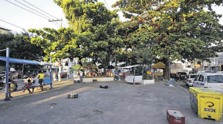 Bairro com maioria negra, Pernambués tem alto contágio | Foto: Adilton Venegeroles | Ag. A TARDE - Foto: Adilton Venegeroles | Ag. A TARDE Bairro com maioria negra, Pernambués tem alto contágio | Foto: Adilton Venegeroles | Ag. A TARDE - Foto: Adilton Venegeroles | Ag. A TARDE