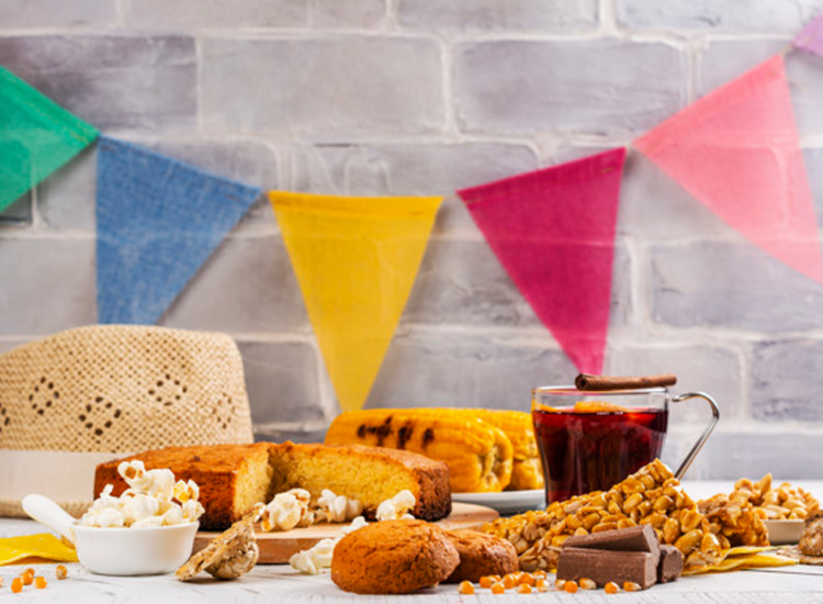 Comidas juninas possuem alto valor calórico mas podem ser consumidas adequadamente - Foto: Reprodução | Freepik Comidas juninas possuem alto valor calórico mas podem ser consumidas adequadamente - Foto: Reprodução | Freepik