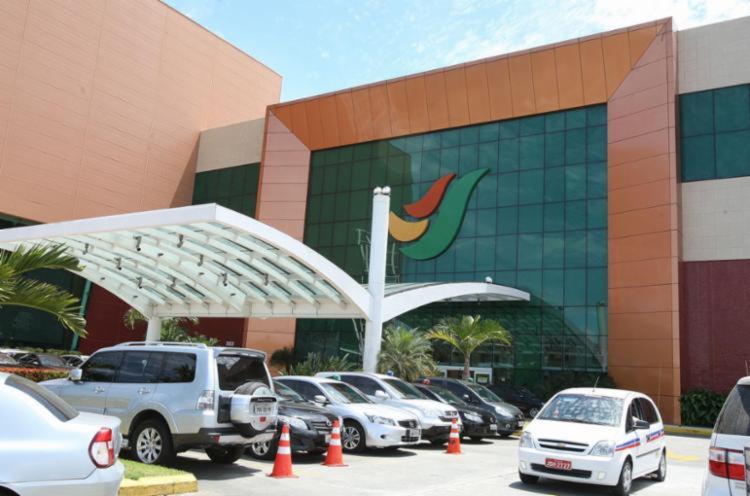 Carreata segue do Salvador Shopping à sede da prefeitura | Foto: Vaner Casaes | Ag. A TARDE - Foto: Vaner Casaes | Ag. A TARDE Carreata segue do Salvador Shopping à sede da prefeitura | Foto: Vaner Casaes | Ag. A TARDE - Foto: Vaner Casaes | Ag. A TARDE