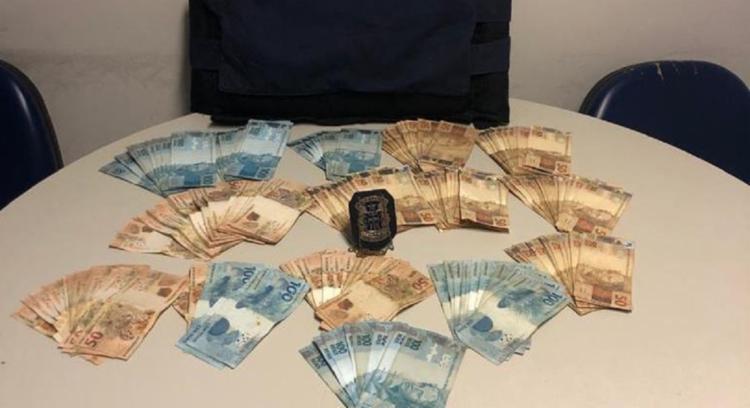 Homem teria oferecido R$ 40 mil em propina | Foto: Divulgação | Polícia Civil - Foto: Divulgação | Polícia Civil Homem teria oferecido R$ 40 mil em propina | Foto: Divulgação | Polícia Civil - Foto: Divulgação | Polícia Civil
