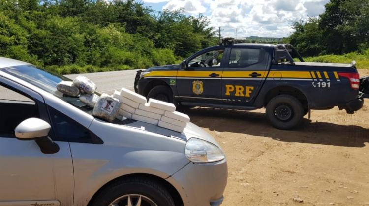 Volume apreendido nas ações renderia cerca de R$ 1 milhão ao tráfico | Foto: Divulgação | PRF-BA - Foto: Divulgação | PRF-BA Volume apreendido nas ações renderia cerca de R$ 1 milhão ao tráfico | Foto: Divulgação | PRF-BA - Foto: Divulgação | PRF-BA