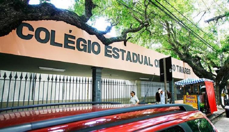 Colégio Estadual Odorico Tavares, no Corredor da Vitória, deixa de ser local de votação| Foto: Gildo Lima | Ag. A TARDE - Foto: Gildo Lima | Ag. A TARDE Colégio Estadual Odorico Tavares, no Corredor da Vitória, deixa de ser local de votação| Foto: Gildo Lima | Ag. A TARDE - Foto: Gildo Lima | Ag. A TARDE