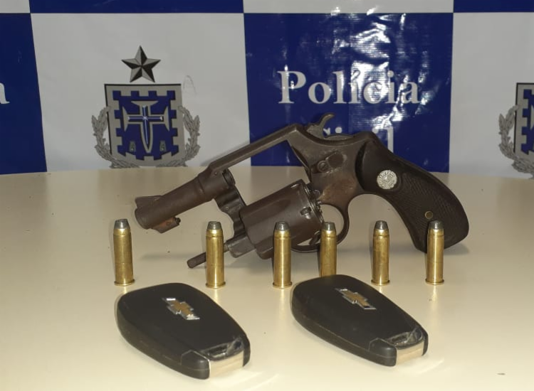 Dois suspeitos estavam armados - Foto: Divulgação | SSP Dois suspeitos estavam armados - Foto: Divulgação | SSP
