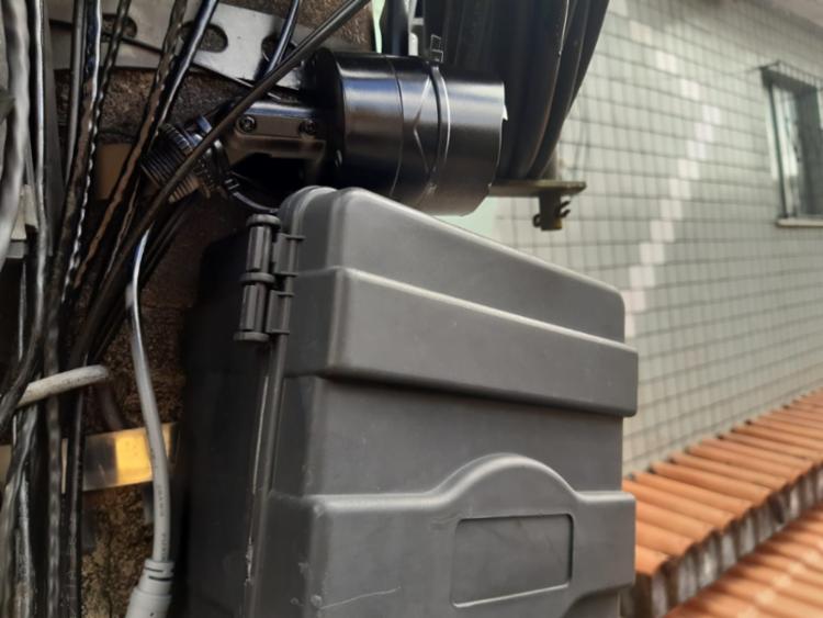 Além das câmeras, os militares apreenderam um aparelho de DVR e 26 trouxas de maconha | Foto: Divulgação | SSP-BA - Foto: Divulgação | SSP-BA Além das câmeras, os militares apreenderam um aparelho de DVR e 26 trouxas de maconha | Foto: Divulgação | SSP-BA - Foto: Divulgação | SSP-BA