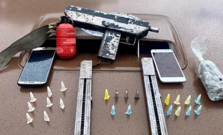 Um dos suspeitos foi preso e o outro morreu em confronto | Foto: Divulgação | SSP - Foto: Divulgação | SSP Um dos suspeitos foi preso e o outro morreu em confronto | Foto: Divulgação | SSP - Foto: Divulgação | SSP