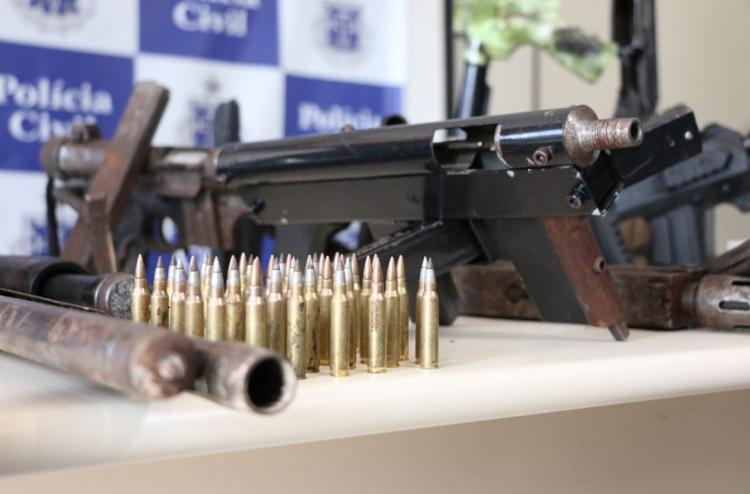 2.253 armas já foram apreendidas este ano pela policia - Foto: Alberto Maraux 2.253 armas já foram apreendidas este ano pela policia - Foto: Alberto Maraux
