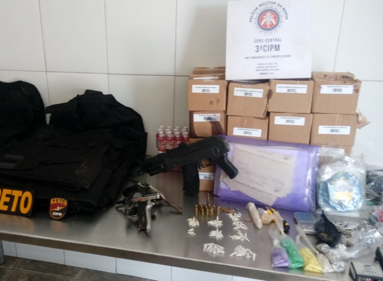 Material foi encontrado com suspeitos | Foto: Divulgação | SSP - Foto: Divulgação | SSP Material foi encontrado com suspeitos | Foto: Divulgação | SSP - Foto: Divulgação | SSP