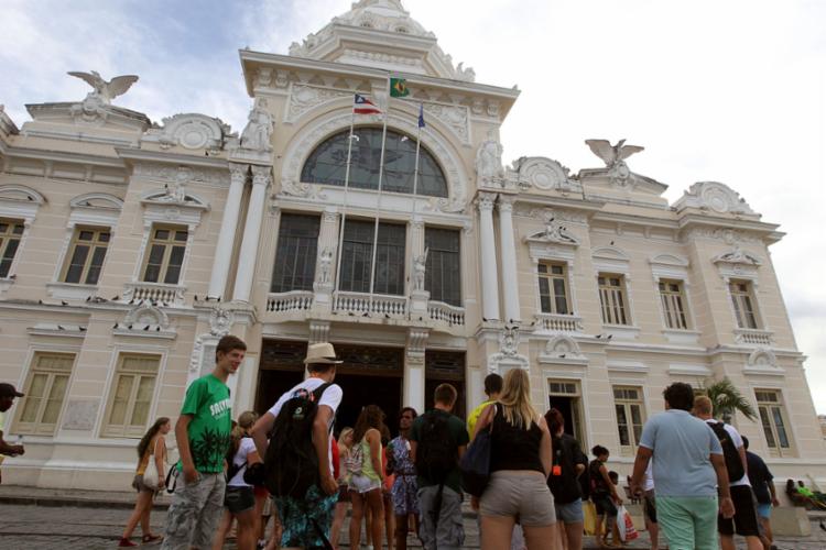 Retorno de turistas é aguardado para retomada desse importante segmento da economia de Salvador - Foto: Divulgação Retorno de turistas é aguardado para retomada desse importante segmento da economia de Salvador - Foto: Divulgação