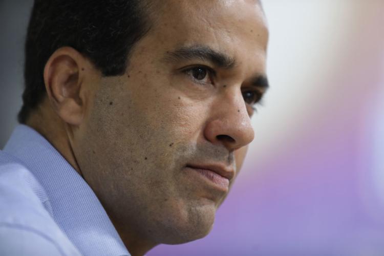 Candidato do DEM defendeu que vacina seja compulsória desde que haja autorização da Anvisa e evita Candidato do DEM defendeu que vacina seja compulsória desde que haja autorização da Anvisa e evita