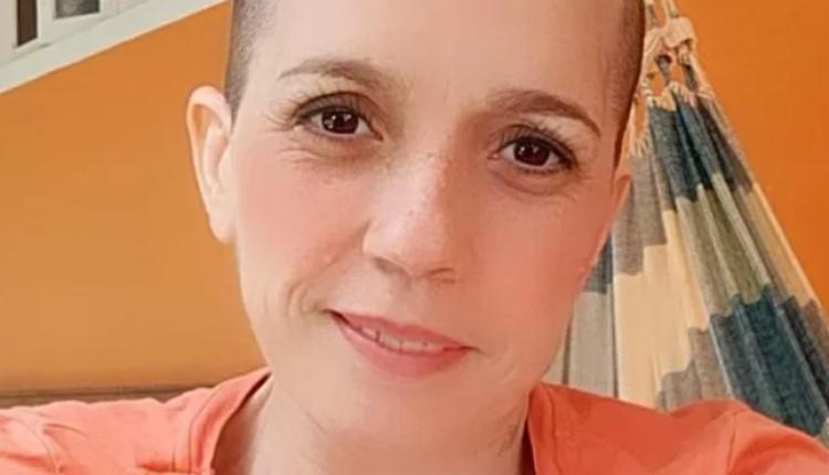 Jovem de 38 anos é mãe de três crianças pequenas | Foto: Reprodução | Vakinha - Foto: Reprodução | Vakinha Jovem de 38 anos é mãe de três crianças pequenas | Foto: Reprodução | Vakinha - Foto: Reprodução | Vakinha