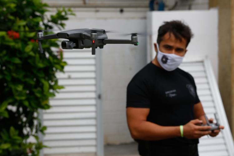 Com imagens em alta resolução, drones vão identificar situações de crime eleitoral | Foto: Rafael Martins | Ag. A TARDE - Foto: Rafael Martins | Ag. A TARDE Com imagens em alta resolução, drones vão identificar situações de crime eleitoral | Foto: Rafael Martins | Ag. A TARDE - Foto: Rafael Martins | Ag. A TARDE