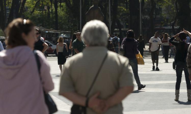 Quase 11 mil pessoas, em sua maioria idosos, deixarão de se dirigir às unidades do Centro de Atendimento Previdenciário | Foto: Marcelo Camargo | Agência Brasil - Foto: Marcelo Camargo | Agência Brasil Quase 11 mil pessoas, em sua maioria idosos, deixarão de se dirigir às unidades do Centro de Atendimento Previdenciário | Foto: Marcelo Camargo | Agência Brasil - Foto: Marcelo Camargo | Agência Brasil