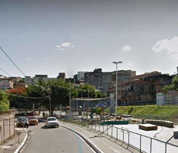 Corpo da vítima foi encontrado na quadra do bairro | Foto: Reprodução | Google Street View - Foto: Reprodução | Google Street View Corpo da vítima foi encontrado na quadra do bairro | Foto: Reprodução | Google Street View - Foto: Reprodução | Google Street View