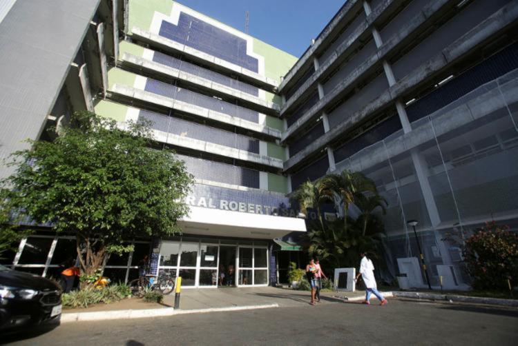 Companheiro da vítima teria tentado suicídio após o crime | Foto: Luciano Carcará | Ag. A TARDE - Foto: Luciano Carcará | Ag. A TARDE Companheiro da vítima teria tentado suicídio após o crime | Foto: Luciano Carcará | Ag. A TARDE - Foto: Luciano Carcará | Ag. A TARDE