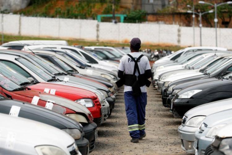 Serão oferecidos 610 lotes de veículos em bom estado de conservação e sucatas aproveitáveis I Foto: Divulgação I Detran - Foto: Foto: Divulgação I Detran Serão oferecidos 610 lotes de veículos em bom estado de conservação e sucatas aproveitáveis I Foto: Divulgação I Detran - Foto: Foto: Divulgação I Detran
