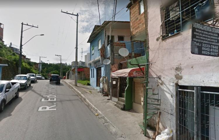 Informações iniciais indicaram que três crianças estavam no interior do imóvel | Foto: Reprodução | Google Maps - Foto: Reprodução | Google Maps Informações iniciais indicaram que três crianças estavam no interior do imóvel | Foto: Reprodução | Google Maps - Foto: Reprodução | Google Maps